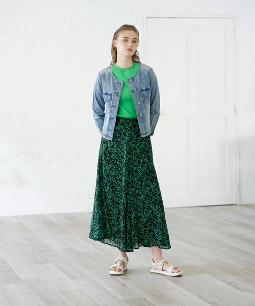 INED CLARO（イネドクラロ）の「フラワープリントマーメイドフレアスカート（スカート・レディース・ブラック/オフホワイト・フリー）」の7枚目の写真