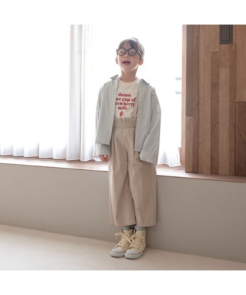 Lycee mine（リセマイン）の「取り外せるサスペンダー付きパンツ（スウェットパンツ・キッズ・ブラック/ライトカーキ/アイボリー/ピンク系その他/ライトベージュ・100cm/110cm/120cm/130cm/140cm/150cm）」の4枚目の写真