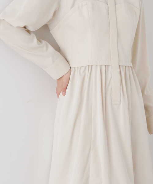 N.（N. Natural Beauty Basic）（エヌエヌナチュラルビューティーベーシック）の「◆ビスチェ切替シャツワンピース（シャツワンピース・レディース・オフホワイト/カーキ/ブルー・MEDIUM）」の6枚目の写真