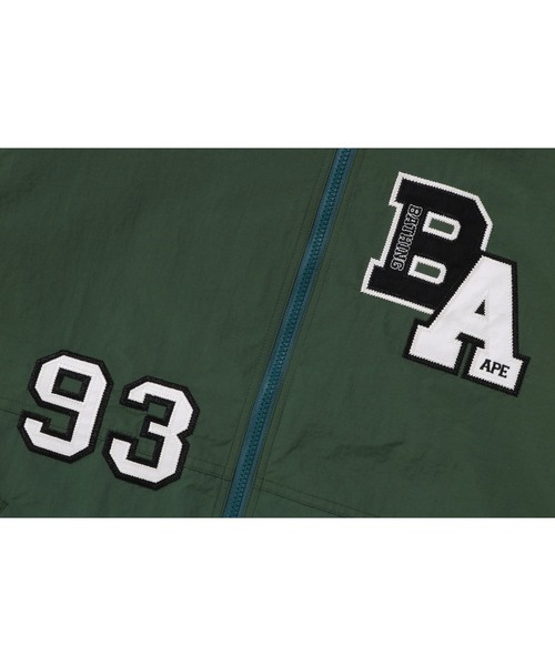 A BATHING APE（アベイシングエイプ）の「MULTI MOTIF LOOSE FIT LIGHT