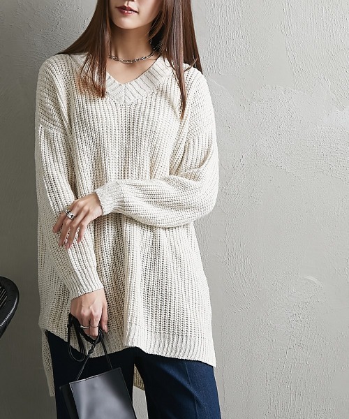 Soiunique（スワユニーク）の「オーバーサイズＶネックリブニット ［Soiunique］（ニット/セーター・レディース・ピンクベージュ/グレイッシュベージュ/ライトグリーン/アイボリー・M）」の5枚目の写真
