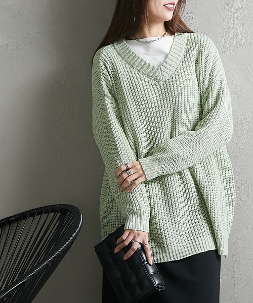 Soiunique（スワユニーク）の「オーバーサイズＶネックリブニット ［Soiunique］（ニット/セーター・レディース・ピンクベージュ/グレイッシュベージュ/ライトグリーン/アイボリー・M）」の16枚目の写真