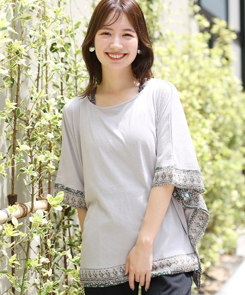 チチカカ(チチカカ)の「柄切替スクェアポンチョプルオーバー(Tシャツ/カットソー・レディース・ブラック/グレー/オレンジ・FREE)」の3枚目の写真