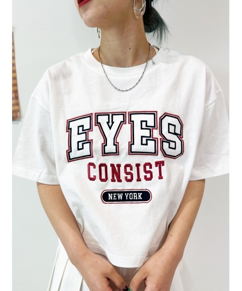 CECIL McBEE(セシルマクビー)の「ワッペン刺繍ロゴクロップドTシャツ(Tシャツ/カットソー・レディース・オフホワイト/アイボリー/チャコールグレー・LARGE/MEDIUM)」の5枚目の写真