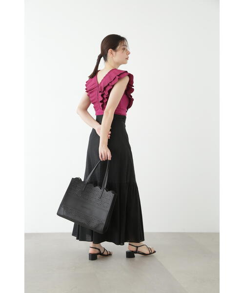 JILL STUART（ジルスチュアート）の「◆プリーツラッフルトップ（Tシャツ/カットソー・レディース・パープル/ホワイト/ブラック・FREE）」の6枚目の写真