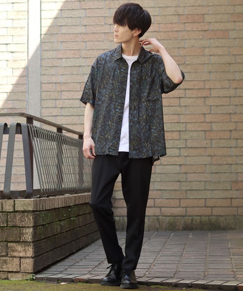 SITRY（シトリー）の「Oversize Drop shoulder rayon print open collar shirt/オーバーサイズ ドロップショルダー  プリント オープンカラーシャツ（シャツ/ブラウス・メンズ・ホワイト系その他/ブラウン系その他/ベージュ系その他/ブルー系その他/イエロー系その他/ブラック系その他・L/M）」の20枚目の写真