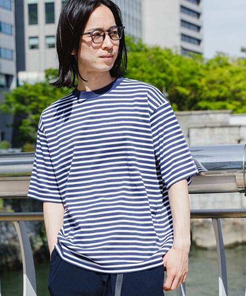 URBAN RESEARCH（アーバンリサーチ）の「『XLサイズあり』ストレッチボーダーTシャツ（Tシャツ/カットソー・メンズ・ブラック系その他/グレー系その他/ブルー系その他・MEDIUM/LARGE/X-LARGE）」の21枚目の写真