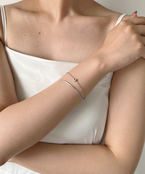 iso（イソ）の「2連ビジューチェーンブレスレット/ステンレス（ブレスレット・レディース・シルバー/ゴールド・FREE）」の8枚目の写真