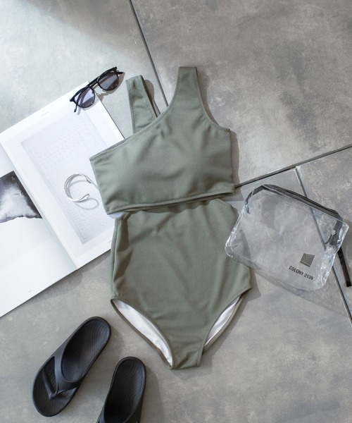 COLONY 2139（コロニートゥーワンスリーナイン）の「ワンショルダーSETスイムウエア(2点セット)（水着・レディース・カーキ/ブラック/ブルー・FREE）」の10枚目の写真