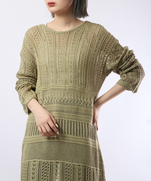 Chiaro(キアロ)の「chiaro 前後着用2WAY 透かし編み ニット ワンピース(ワンピース・レディース・グレイッシュベージュ/オリーブ/アイボリー・FREE)」の8枚目の写真