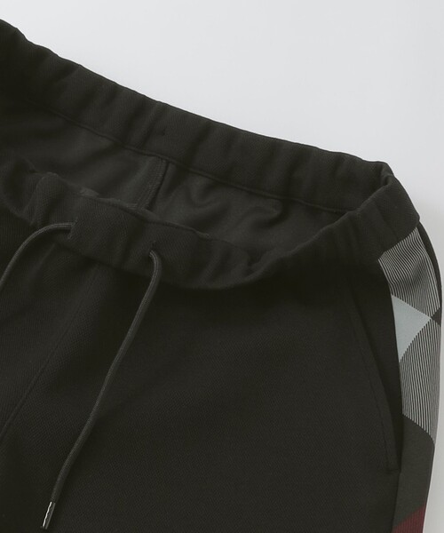 BLACK LABEL CRESTBRIDGE（ブラックレーベル・クレストブリッジ）の「【WEB限定】サイドクレストブリッジチェックショートパンツ（その他パンツ・メンズ・ブラック・M/XL/S/L）」の8枚目の写真