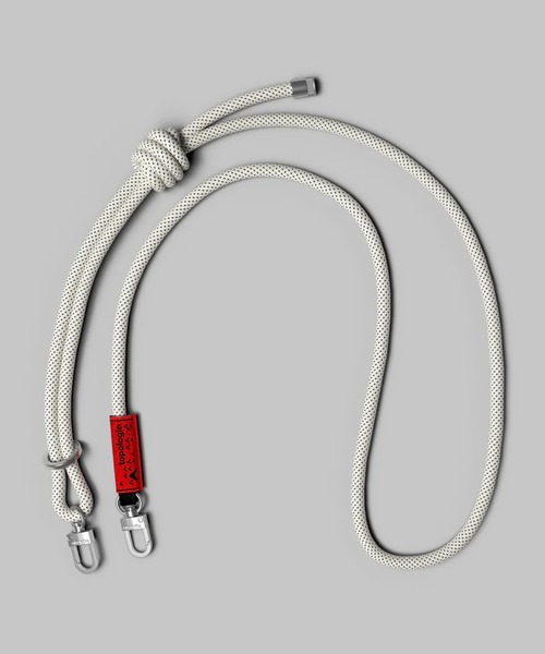 Topologie(トポロジー)の「8.0mm Rope 【ストラップ単体】(スマホグッズ・レディース・ブルー/ダークグリーン/ネイビー系/セージグリーン/パープル/ブラック×パープル/ピンク/マスタード/ブラック系その他2/グリーン系その他/ブルー系1/グリーン/イエロー/グレー×ピンク/レッド系その他/サンドベージュ/オレンジ/ピンク系その他/ブラック系その他/ネイビー系1/ネイビー×ホワイト/グリーン系その他2/オレンジ系その他/エメラルド/グリーン系その他3/オリーブ/ネイビー系4/イエロー系その他/ブラウン系その他/ブラック/ネイビー系3/パープル系その他/グレー/ブルー系その他2/グリーン系その他4/レッド系その他2/レッド系その他3/オレンジ系その他2/ホワイト/ゴールド/シルバー/ブルー系その他/ブラック×ホワイト/マルチ/ホワイト×ブルー/ライトブルー/レッド系その他4/ミント/ブラック系その他4/ホワイト×レッド/ブルー系その他3/ブラック系その他3/ホワイト系その他/オレンジ系その他3/ピンク系その他2/オレンジ系その他4/グリーン系その他5・FREE)」の5枚目の写真