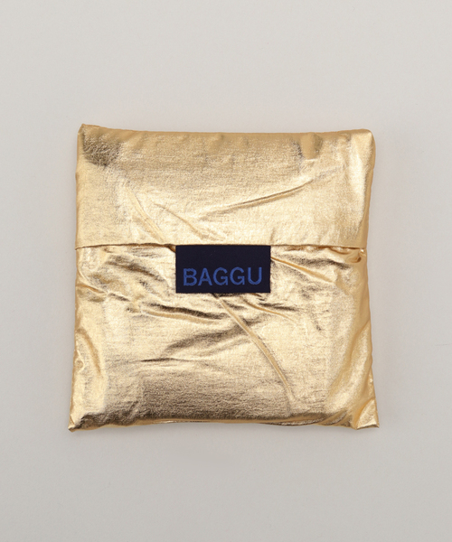 U by SPICK&SPAN（ユーバイスピックアンドスパン）の「【BAGGU/バグゥ】 Standard BAGGU Metallic（ショルダーバッグ・レディース・シルバー/ゴールド・FREE）」の9枚目の写真