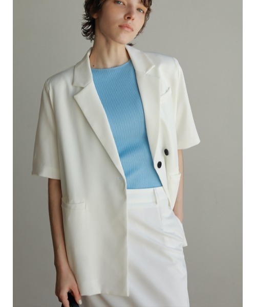 AMAIL（アマイル）の「Back slit pat cloth（タンクトップ・レディース・レッド/ホワイト/ブラック/ブルー・FREE）」の9枚目の写真