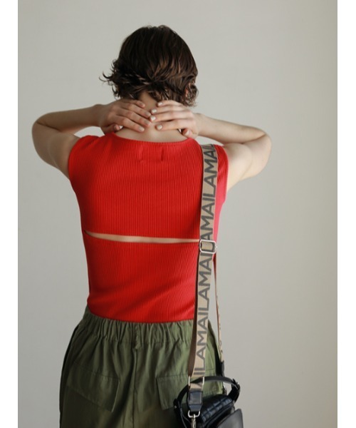 AMAIL（アマイル）の「Back slit pat cloth（タンクトップ・レディース・レッド/ホワイト/ブラック/ブルー・FREE）」の5枚目の写真
