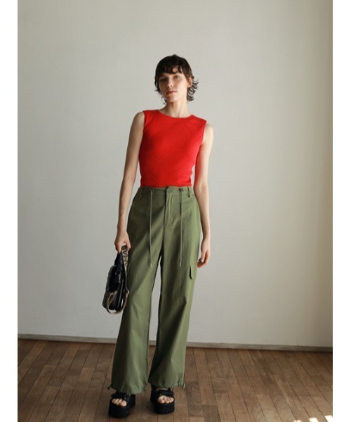 AMAIL（アマイル）の「Back slit pat cloth（タンクトップ・レディース・レッド/ホワイト/ブラック/ブルー・FREE）」の20枚目の写真