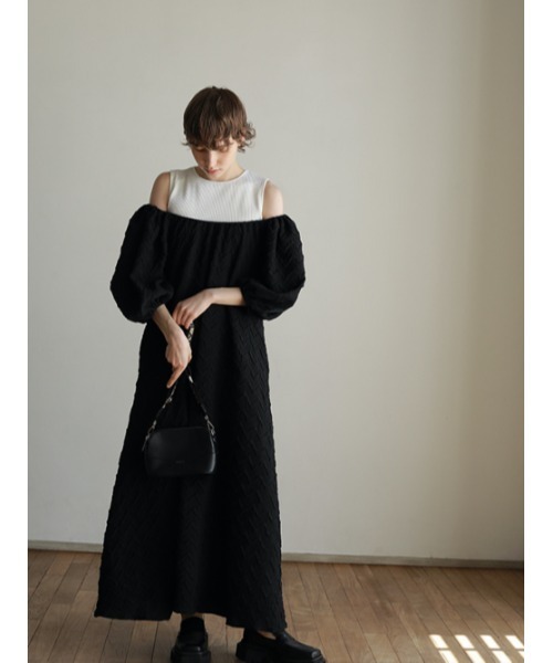 AMAIL（アマイル）の「Back slit pat cloth（タンクトップ・レディース・レッド/ホワイト/ブラック/ブルー・FREE）」の13枚目の写真