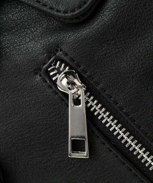Ray BEAMS(レイビームス)の「Casselini / ライダース クラッチ(クラッチバッグ・レディース・ブラック・ONE SIZE)」の6枚目の写真
