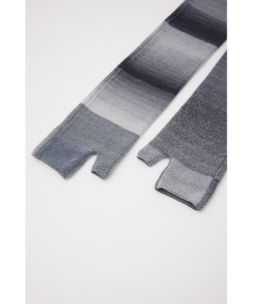 SLY（スライ）の「GRADATION ARM COVER グラデーション アームカバー セットアップ可能（アームカバー・レディース・ブラック系その他2/ピンク系その他・FREE）」の4枚目の写真