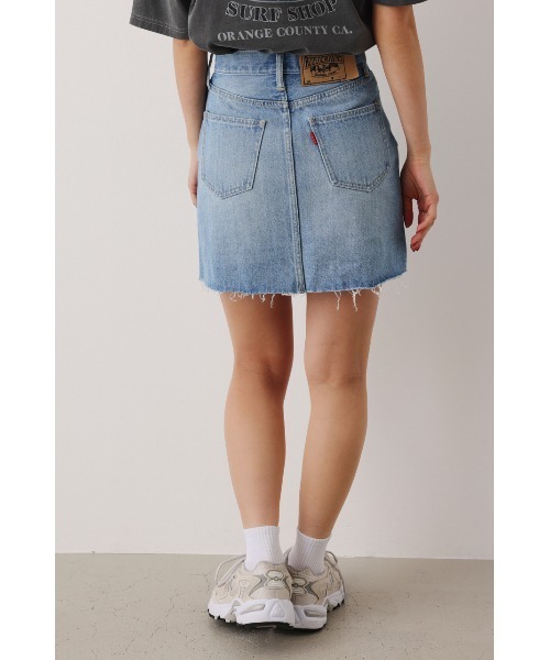RODEO CROWNS WIDE BOWL（ロデオクラウンズワイドボウル）の「V/L denim short skirt（デニムスカート・レディース・ホワイト/ライトブルー・SMALL/MEDIUM）」の7枚目の写真