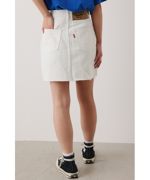RODEO CROWNS WIDE BOWL（ロデオクラウンズワイドボウル）の「V/L denim short skirt（デニムスカート・レディース・ホワイト/ライトブルー・SMALL/MEDIUM）」の9枚目の写真