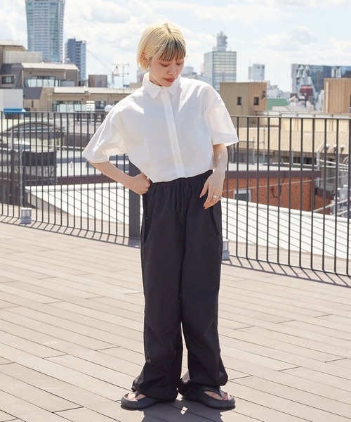 w closet（ダブルクローゼット）の「クロップド半袖シャツ（シャツ/ブラウス・レディース・オフホワイト/ストライプ/チェック・FREE）」の12枚目の写真