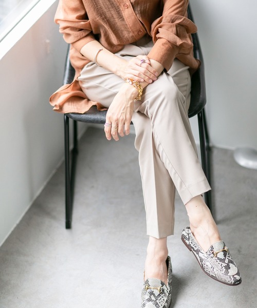 NANO universe（ナノユニバース）の「【WEB限定】【骨格ウェーブ】ストレッチテーパードパンツ（その他パンツ・レディース・ダークベージュ/ライトイエロー/ライトベージュ/ブラック/ネイビー/ピンク系その他/ブルーグリーン・マルチサイズ）」の12枚目の写真