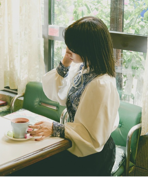 kutir(クティール)の「【クティールとレトロ】リボンジャガードブラウス(シャツ/ブラウス・レディース・オフホワイト/その他/キャメル/ブラック・FREE)」の17枚目の写真