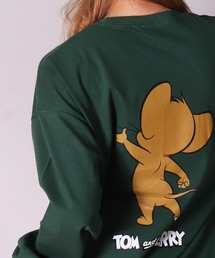 Tom＆Jerry（トムアンドジェリー）の「(DV)【トムとジェリー】【ユニセックス】後ろ姿 バックプリント 長袖 Tシャツ（Tシャツ/カットソー・メンズ）」