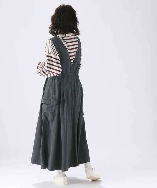 niko and...（ニコアンド）の「【DOD(ディーオーディー)】コラボヤドカリジャンパースカート（ジャンパースカート・レディース・スモーク/カーキ/ベージュ・FREE）」の5枚目の写真