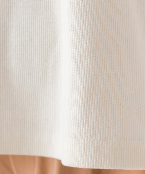 OMNES(オムネス)の「リブワイドスリーブヘンリーネック長袖プルオーバー(Tシャツ/カットソー・レディース・アイボリー/ブルー/オリーブ/ホワイト系その他/ブラック・FREE)」の11枚目の写真