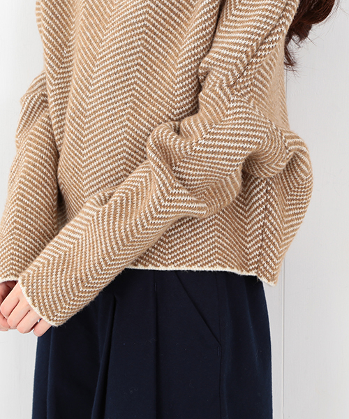 Ray BEAMS（レイビームス）の「RBS / ジャカード ドロップショルダー ニット（ニット/セーター・レディース・ブラック/ベージュ・ONE SIZE）」の14枚目の写真