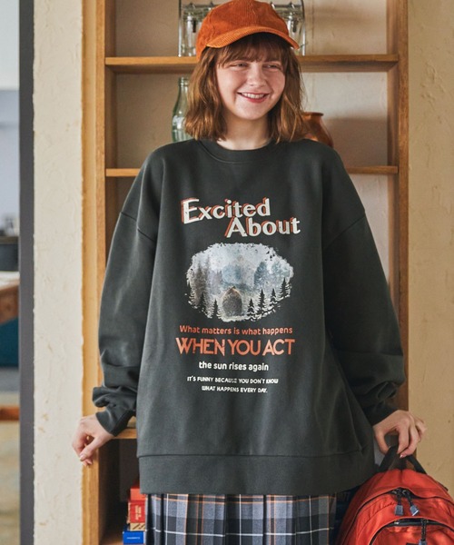 MONO-MART LADY'S（モノマートレディース）の「フォレストグラフィックスーベニアプリントスウェットプルオーバー（スウェット・レディース・ブラック系1/ワイン/オートミール/ネイビー/ブラウン/スミクロ/ベージュ系1・FREE）」の3枚目の写真