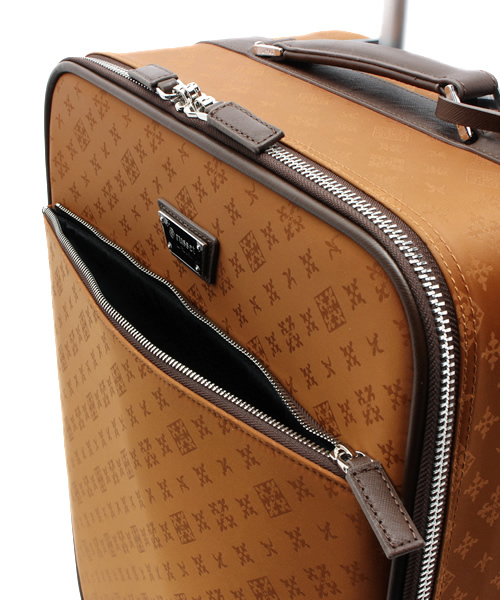 russet for traveller(ラシット フォー トラベラー)の「モノグラムトロリーバッグ【Trolley】(スーツケース/キャリーバッグ・レディース・ブラウン/カモフラージュ/ネイビー・FREE)」の16枚目の写真