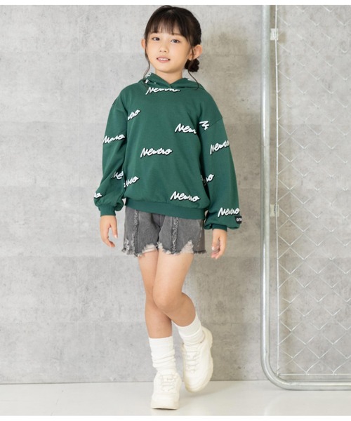 ANAP kids（アナップキッズ）の「英字柄裏毛スウェットパーカー【親子お揃い】（パーカー・キッズ・ブラック/グレー/グリーン・120cm/110cm/130cm）」の7枚目の写真