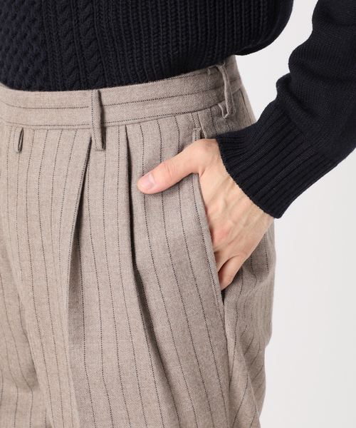 EDIFICE（エディフィス）の「E.フレンチ ツータック テーパード ストライプ（スラックス・メンズ・ベージュ・46/44/48）」の9枚目の写真