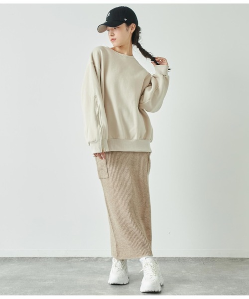 ANAP(アナップ)の「アームジップ裏起毛スウェット トレーナー(スウェット・レディース・ピンク/アイボリー/ダークグレー/ブラック・FREE)」の20枚目の写真