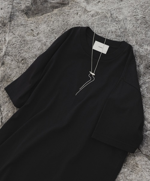 remer（リメール）の「Royal cotton crew neck Tee / ロイヤルコットンクルーネックT（Tシャツ/カットソー・メンズ・ブラック/ホワイト・LARGE/MEDIUM/SMALL）」の6枚目の写真