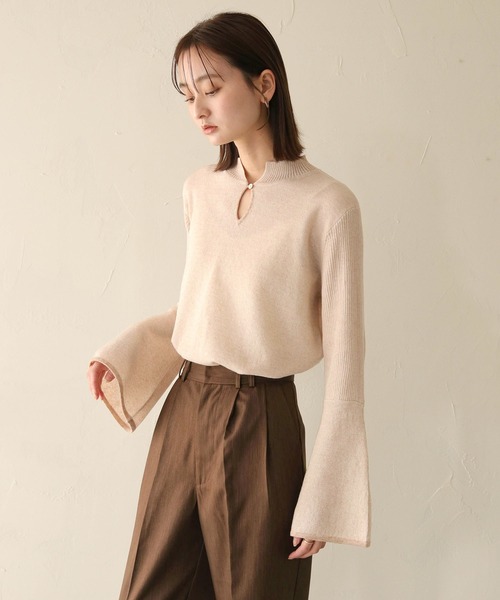 CLEIO（クレイオ）の「【CLEIO】涙開きベルスリーブニット（ニット/セーター・レディース・アイボリー/テラコッタ/ベージュ・FREE）」の8枚目の写真