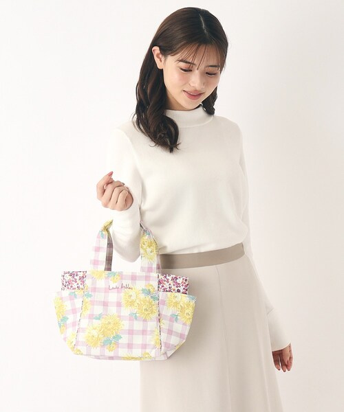 LAURA ASHLEY（ローラアシュレイ）の「【UK本国一推し柄】バーンズフィールド柄 ランチトートバッグ（トートバッグ・レディース・ピンク系5/グリーン系その他2・00）」の5枚目の写真