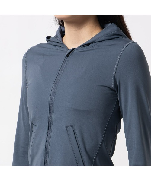 Reebok(リーボック)の「アクティブ コール ドリームブレンド フルジップトップ / ACTIV COLL DREAMBLEND FZ(パーカー・レディース・ブルーグレー/ライトベージュ・LARGE/MEDIUM/SMALL/XX-LARGE/X-LARGE/X-SMALL)」の5枚目の写真