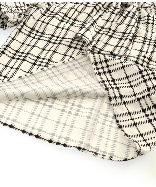 Settimissimo（セッティミッシモ）の「フロッキーチェック ボウタイ付き ブラウス 長袖（シャツ/ブラウス・レディース・ブラック/オフホワイト・M）」の16枚目の写真