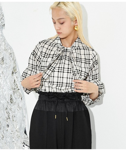 Settimissimo（セッティミッシモ）の「フロッキーチェック ボウタイ付き ブラウス 長袖（シャツ/ブラウス・レディース・ブラック/オフホワイト・M）」の22枚目の写真
