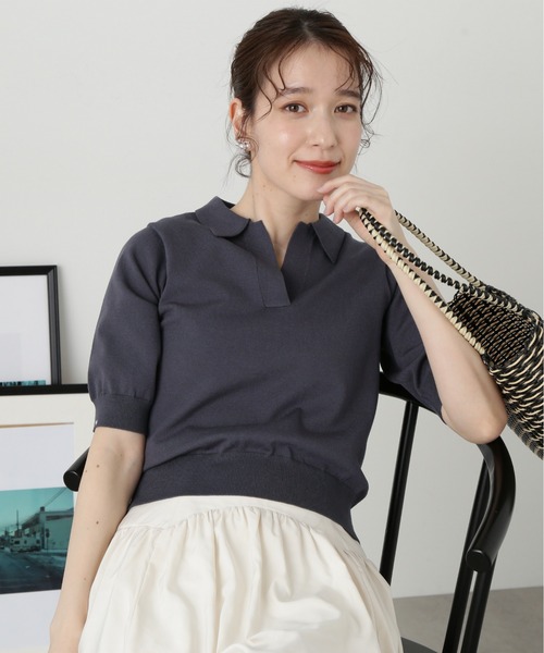 N.（N. Natural Beauty Basic）（エヌエヌナチュラルビューティーベーシック）の「◆ビオグレース半袖ポロネックニット（ニット/セーター・レディース・レッド/オフホワイト/チャコールグレー・MEDIUM）」の2枚目の写真