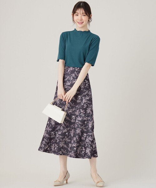 ANY SIS(エニィスィス)の「シアー インナー(Tシャツ/カットソー・レディース・アイボリー系/スカイブルー系/ライトイエロー系/グレー系/ダークグリーン系/ワイン系・4)」の16枚目の写真