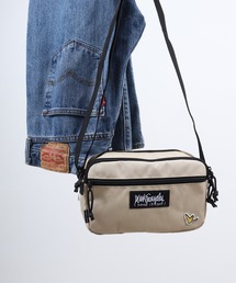 (What it isNt)ART BY MARKGONZALES ショルダーバッグ