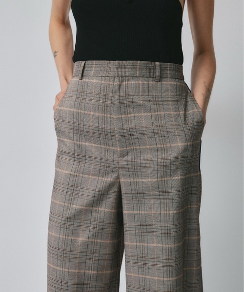 led.tokyo（レッドトウキョウ）の「【led.tokyo】PIPING CHECK PANTS（スラックス・レディース・グレー/ベージュ・1/2）」の15枚目の写真