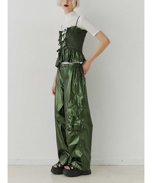 jouetie（ジュエティ）の「メタリックシャーリングビスチェ【セットアップ対応】（キャミソール・レディース・カーキ/シルバー/ゴールド・MEDIUM）」の7枚目の写真