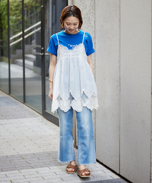 SLOBE IENA（スローブイエナ）の「カット刺しゅうキャミブラウス