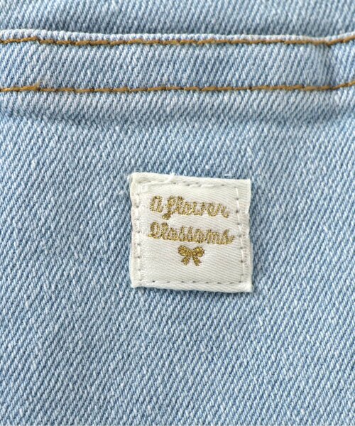 apres les cours(アプレレクール)の「ハート・デイジー刺繍フレアデニム(デニムパンツ・キッズ・インディゴブルー/アイボリー・90/100/110/120/130/140)」の19枚目の写真